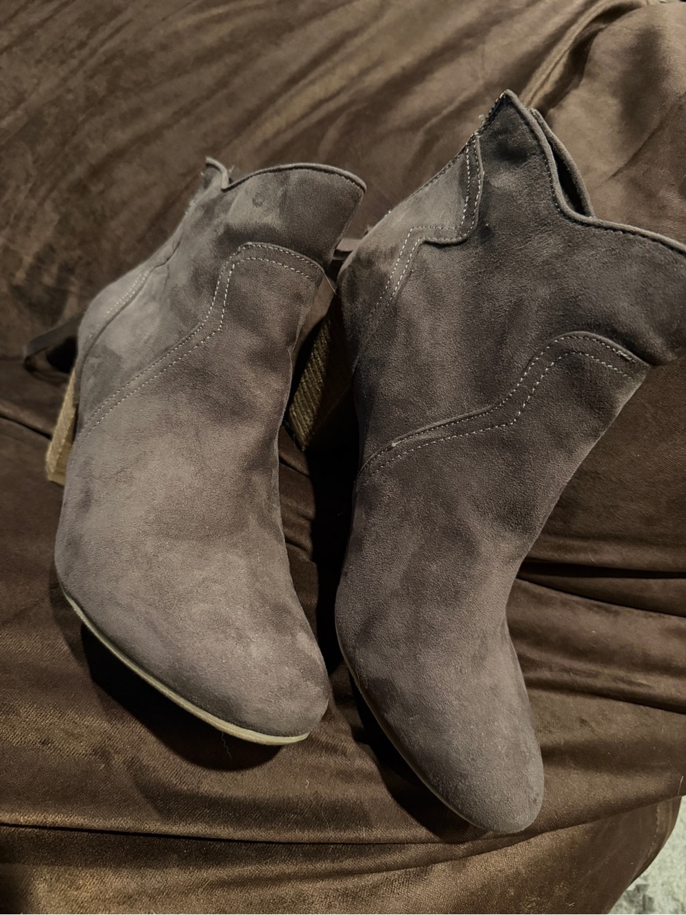 Report brown/gray Suede Ankle Booties